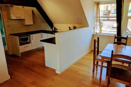 17 Crusader House Bristol Extérieur photo